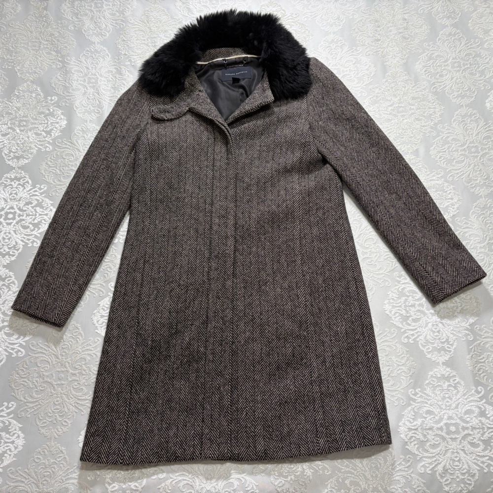 Banana Republic Wool Herringbone Coat With Lamb Shearling Collar Size Small - Picture 3 of 10
